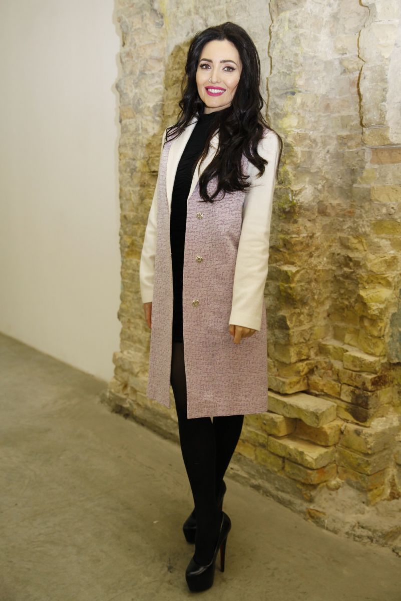 Анна Добрыднева на показе Анастасии Ивановой